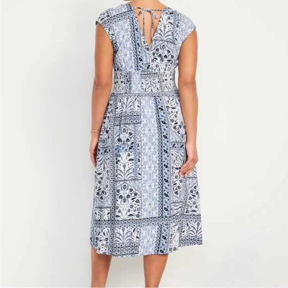 Old Navy Blue Paisley Print Waist-Defined Smocked Midi Dress Size XL Petite - Picture 4 of 15